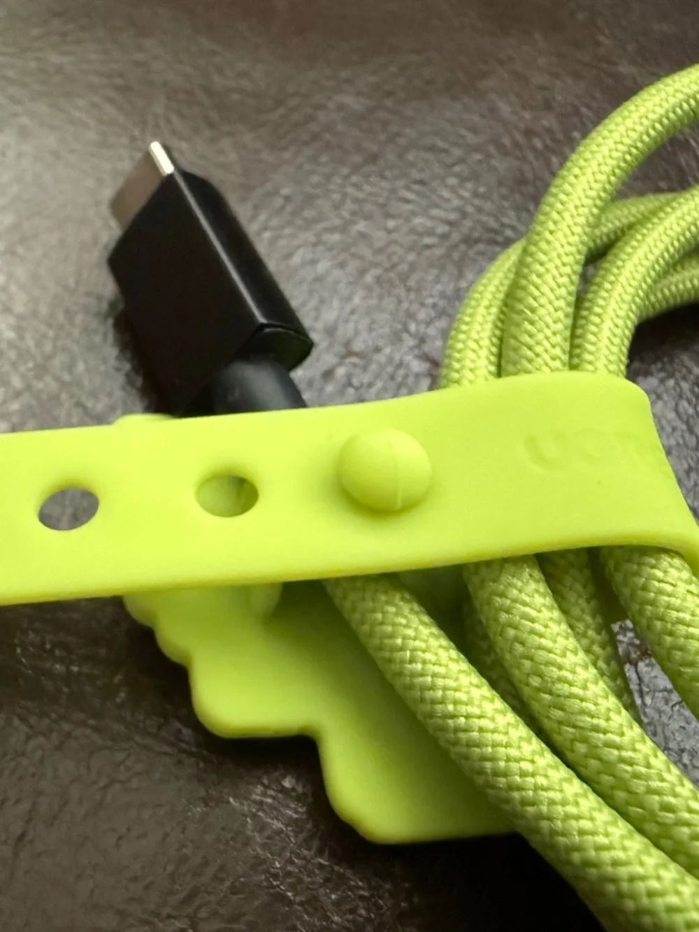 UGREEN Genshin Impact 100W USB-C Cable Fast Charging Kinich Ajaw Green Braided